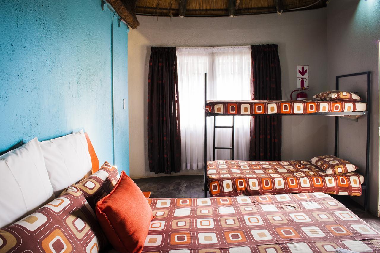 Sheri'S Lodge & Backpackers Graskop Exterior foto